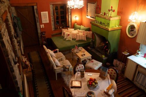 Kipoi House | Lila Traditional House