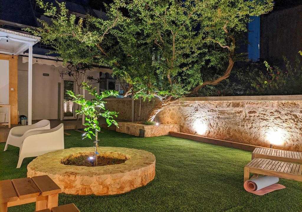 Koum Kapi Apartment | Little gem by the sea