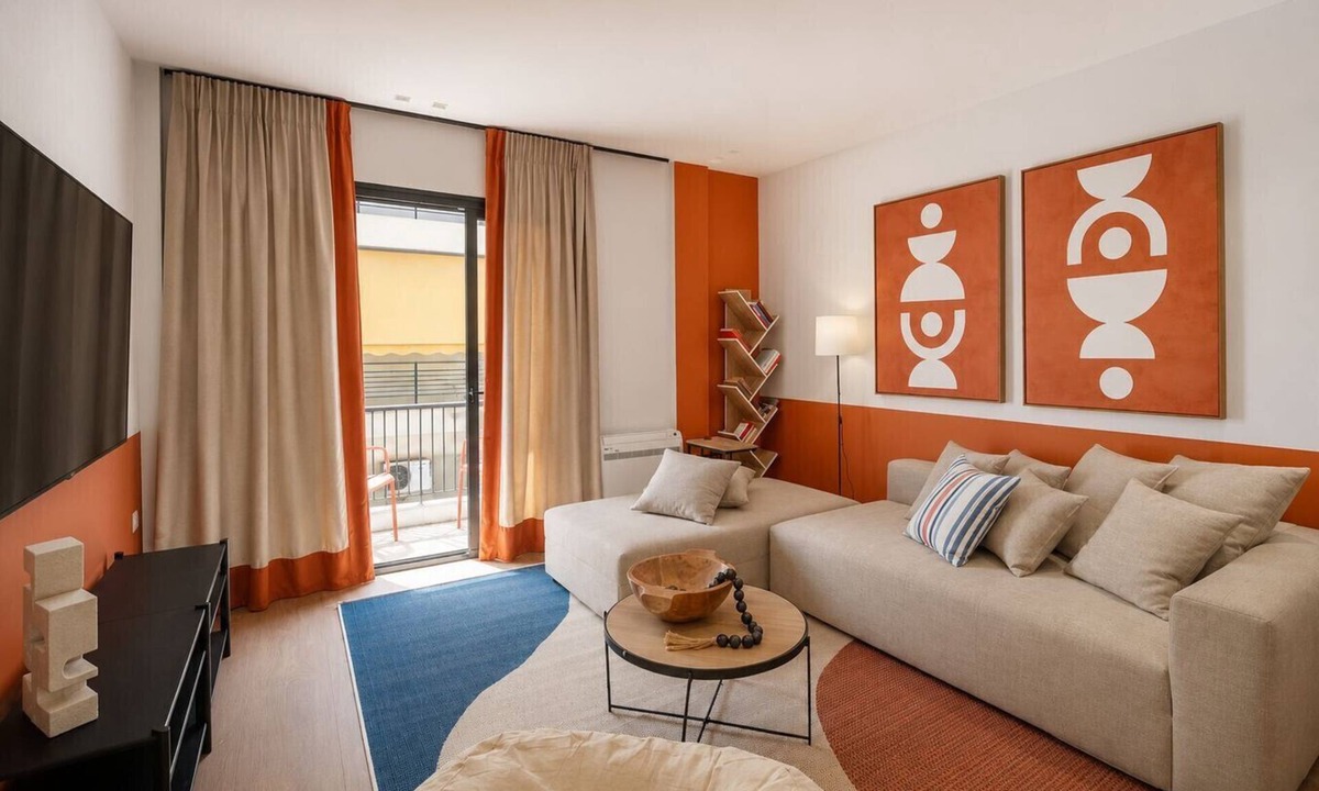 Kerameikos Apartment | LIV - Upscale Athenian Apartment 3B