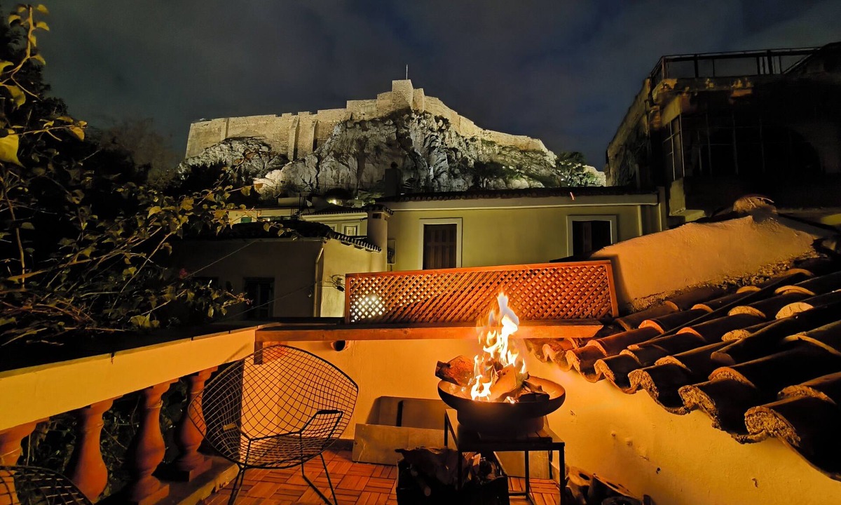 Plaka House | Live in the Acropolis' Shadow-now w/super Terrace