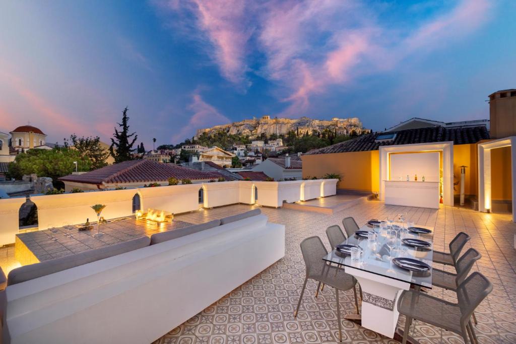 Thissio Apartment | Live Your Myth Under The Acropolis