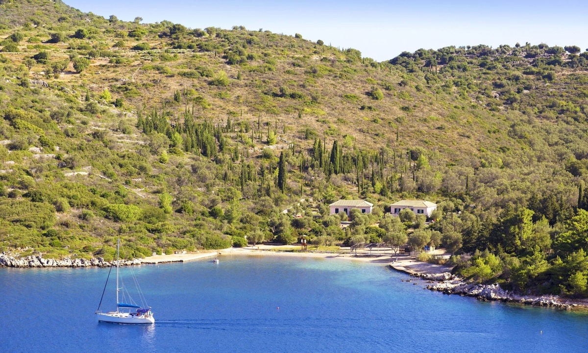 Ithaki Villa | Loutsa Villa - Two Bedroom Villa, Sleeps 4
