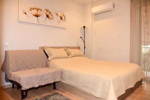 Neos Kosmos Apartment | Lovely Apartment