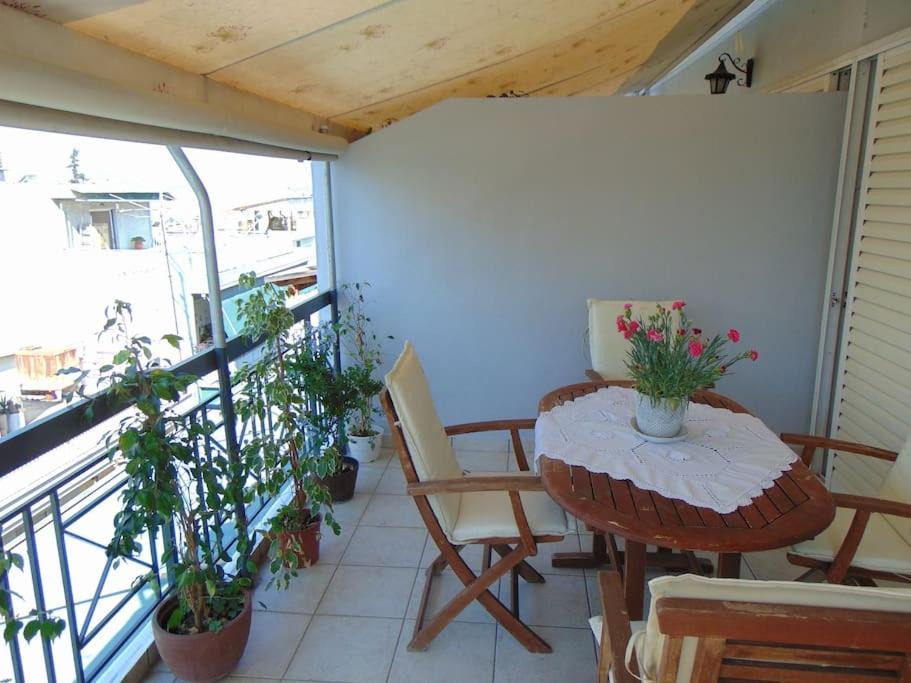 Galatsi Apartment | Lovingly restored apartment Galatsi