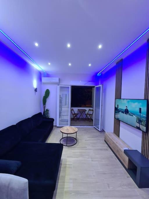 Kallithea Apartment | Luxury 3siblings