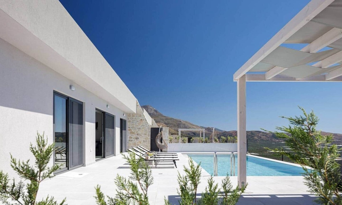 Falassarna Villa | Luxury 4 villa complex, sea view, pools, quiet