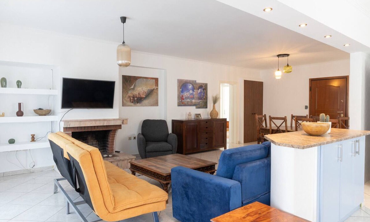 Alimos Apartment | Luxury and Spacious apt for 8 guests | New features April 2025