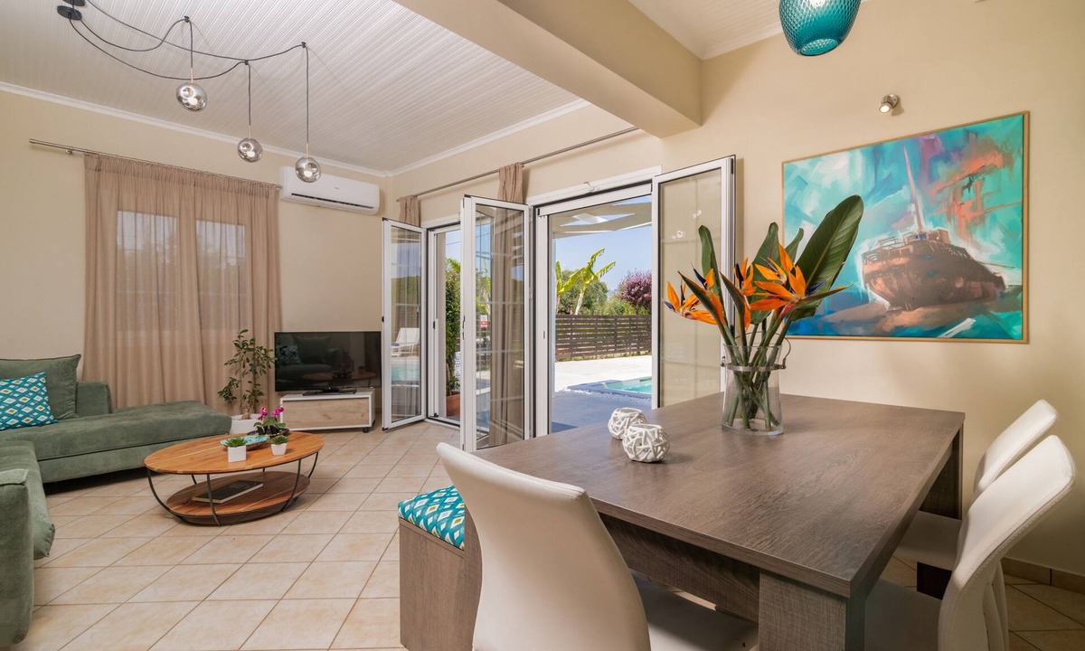 Vanato Villa | Madini Luxury villa with private Heated pool