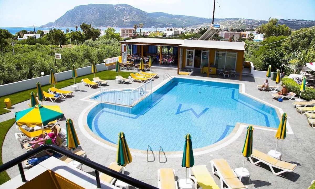 Kefalos Hotel | Manolis Studios