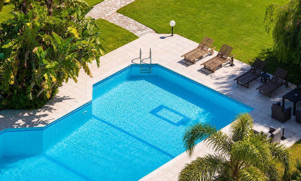 Selianitika Apartment | Megusta Apartments Selianitika - Poolside Escape