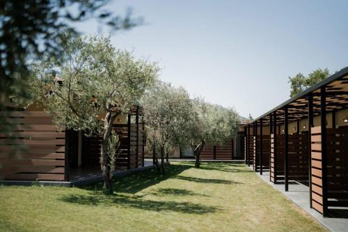 Megalos Prinos Hotel | Meraki luxury bungalows