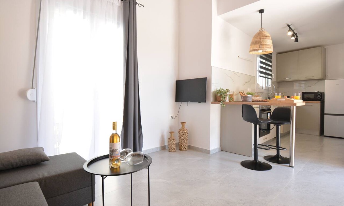 Kato Gouves House | Michalianna suites