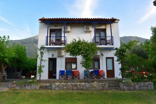 Ano Kariotes Apartment | Mirsini Apartments