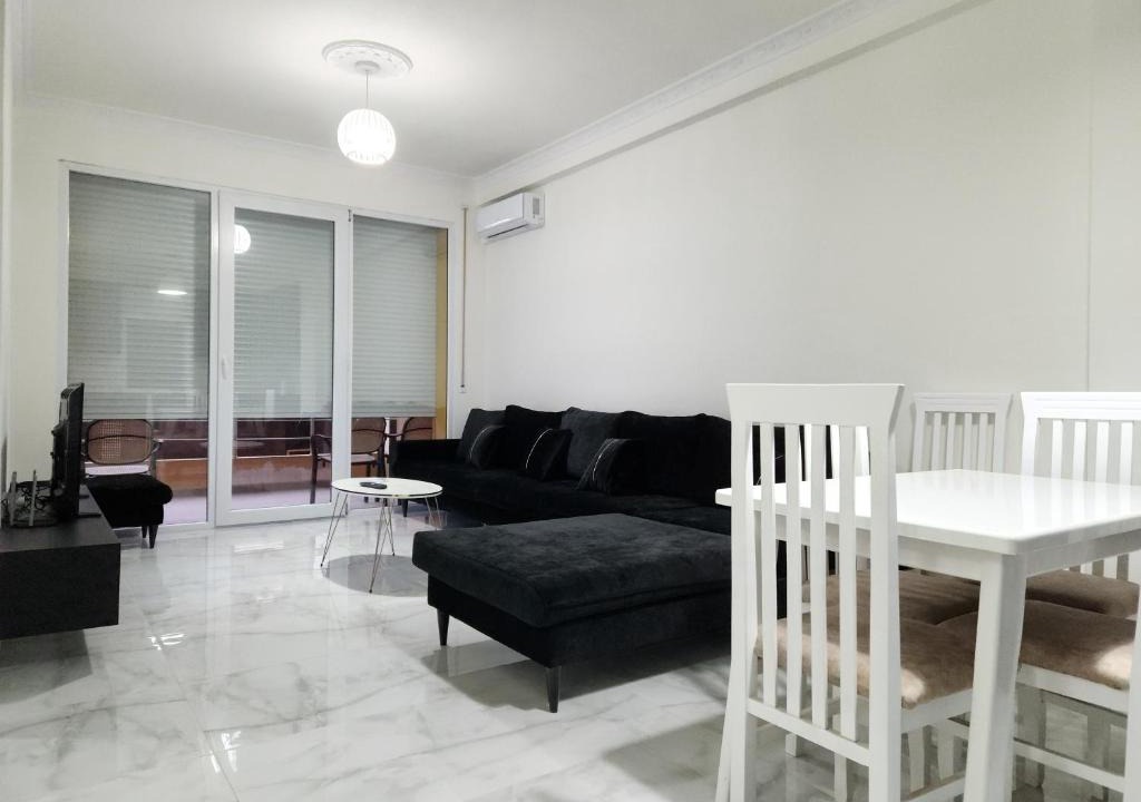 Vlore Apartment | Modern Apartment 100 m from beach,Marina bay luxury resort