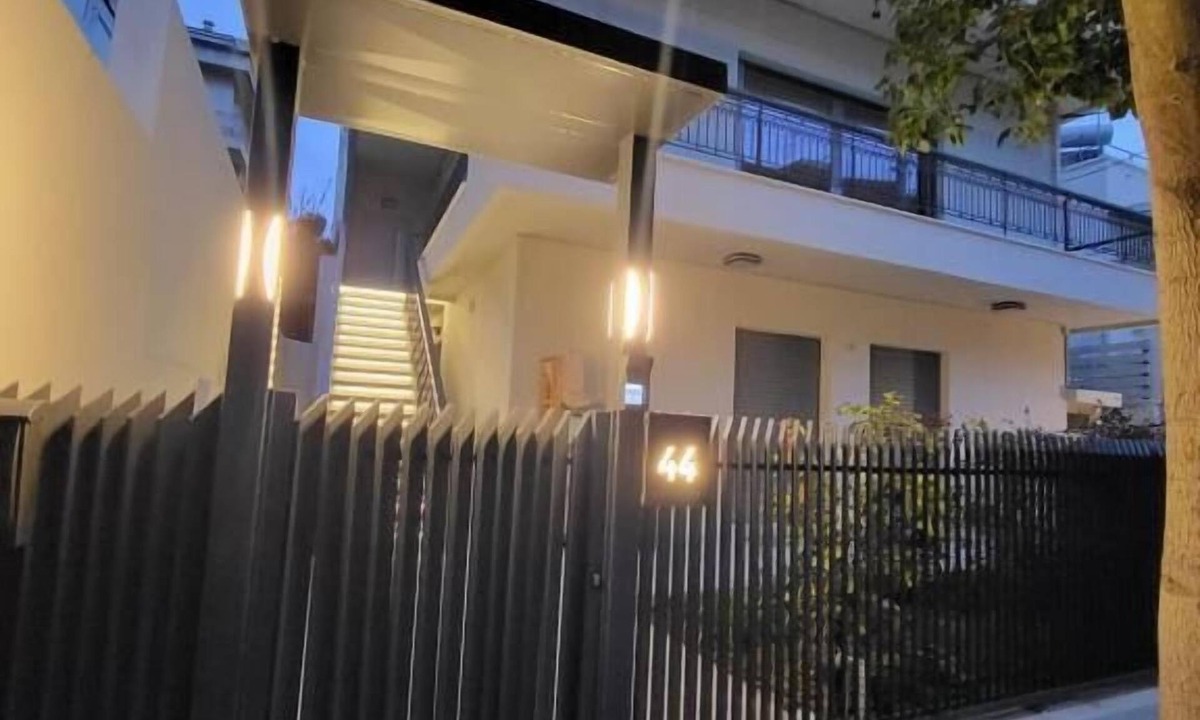 Chalandri Apartment | Modern Apartment near Kifisias ave