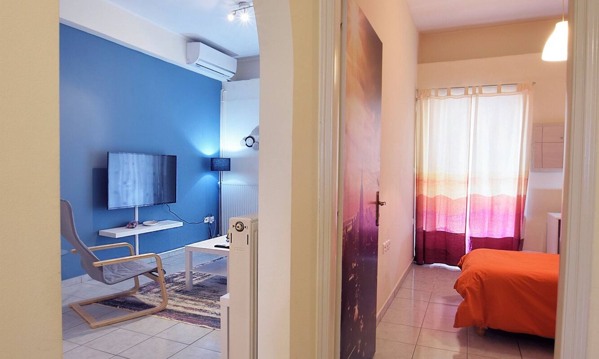 Aigaleo Apartment | Modern Metro Apartment – 20m from Egaleo Metro | 2BR | Sleeps 4