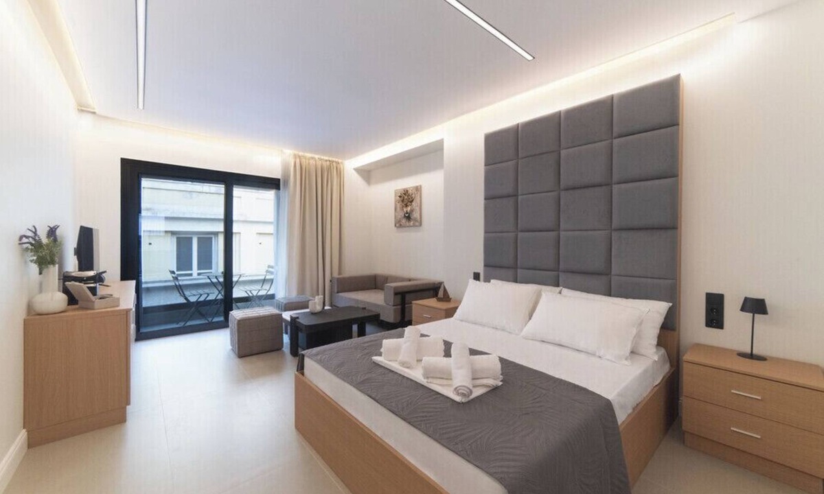 Piraeus Apartment | Modern Studio in Athens. Relax, Repeat