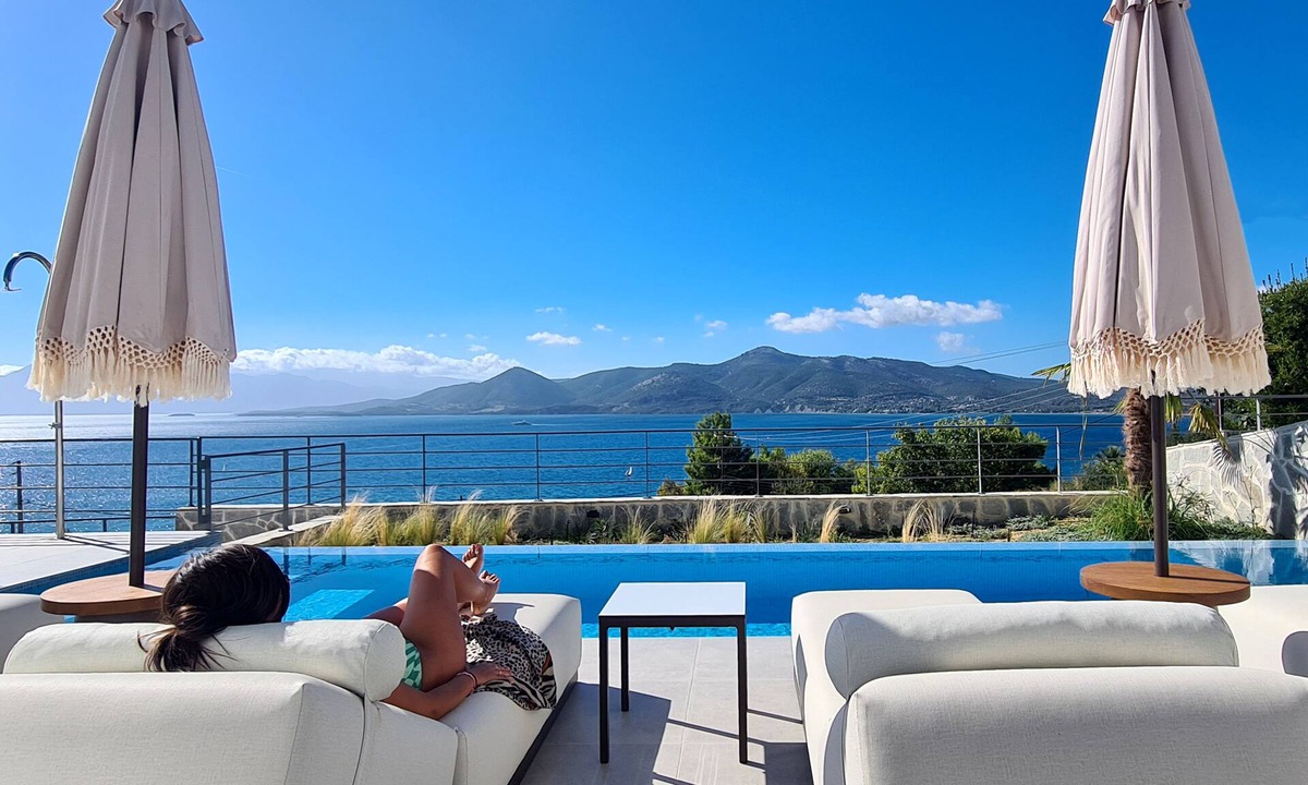Aktio-Vonitsa Villa | Modern Villa Empeiria with Private Pool in Paleros