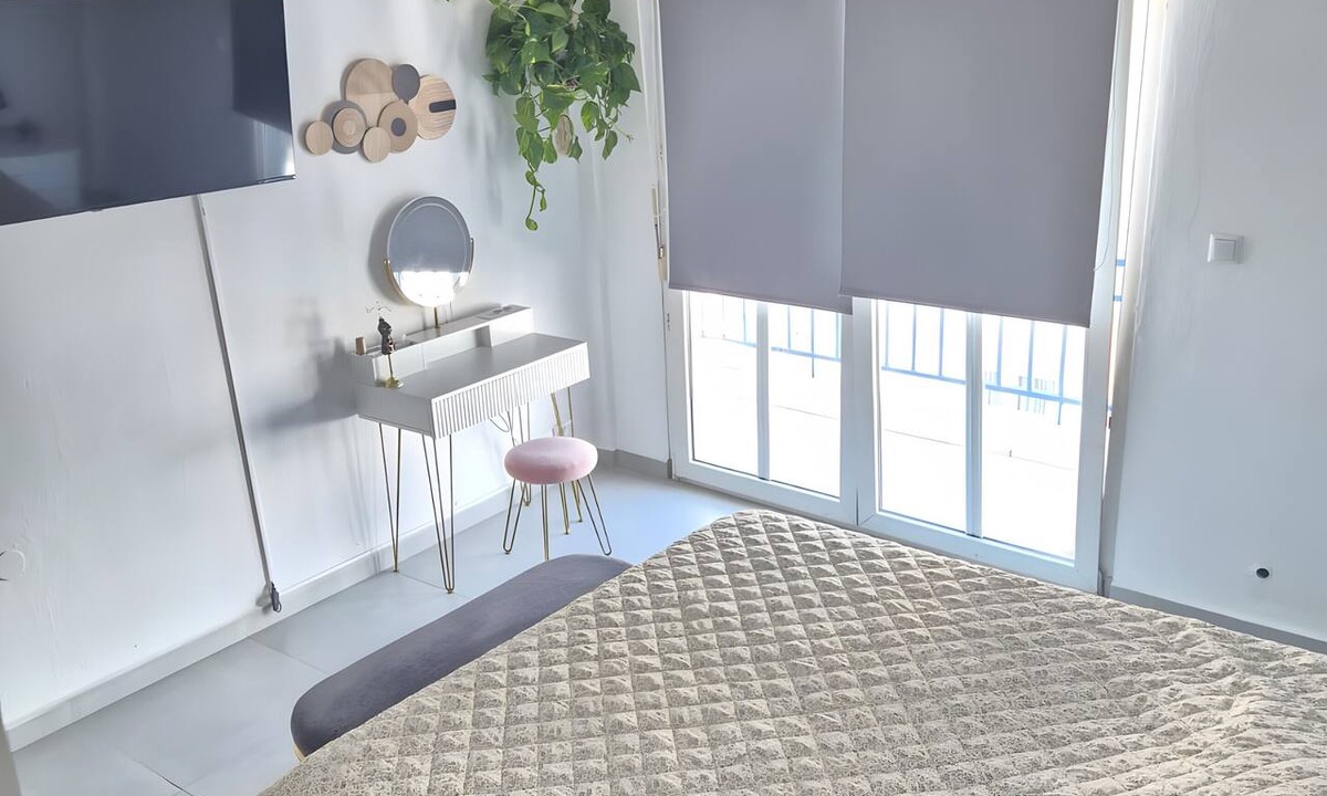 Kavala Apartment | Mokshouse – Bright, Comfortable Apartment near City Center and Beach