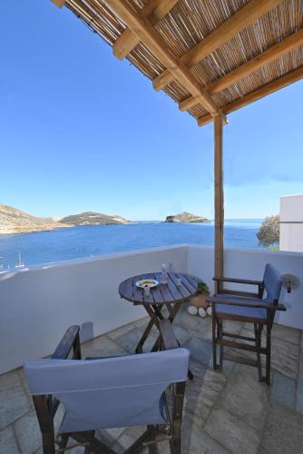 Panormos House | Molos Tinos Cycladic house