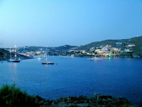 Agios Ioannis House | Mykonos Waterfront House walk to Private Beach