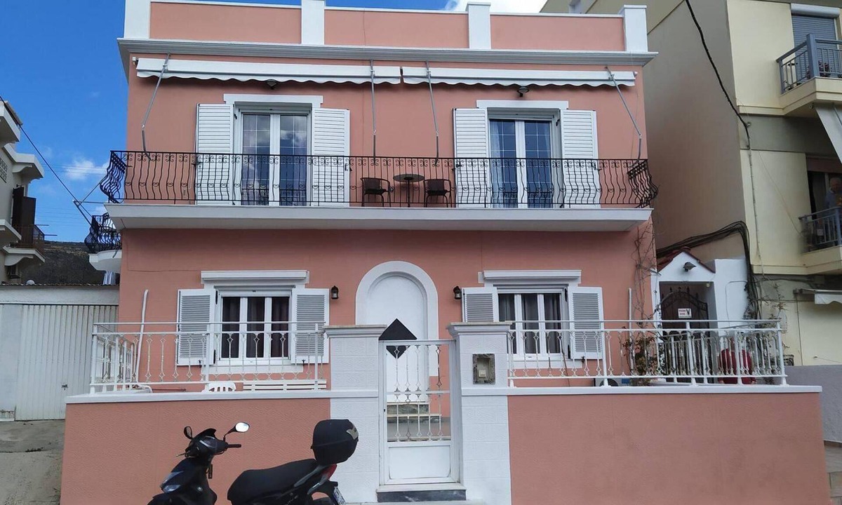 Ermoupoli House | Nefeli House Syros ,