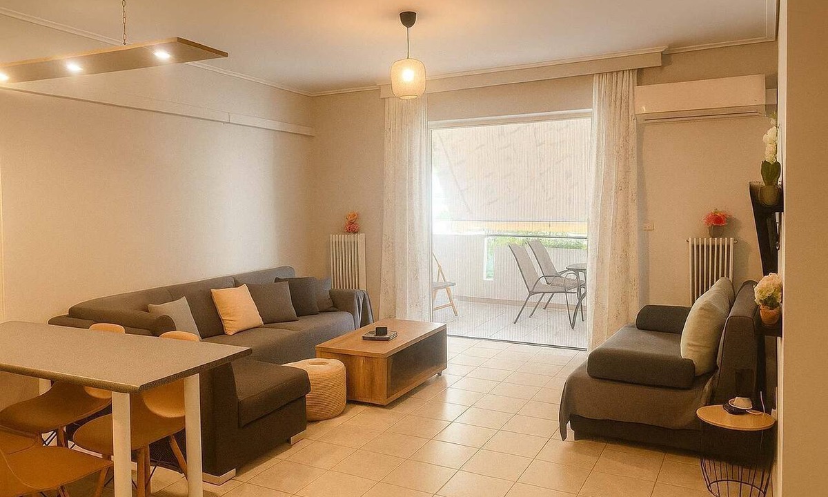 Neos Kosmos Apartment | Neos Kosmos Cozy Retreat - Central Comfort
