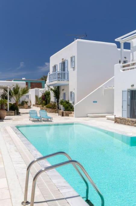 Ornos House | 'Nepheli' Mykonean Suite