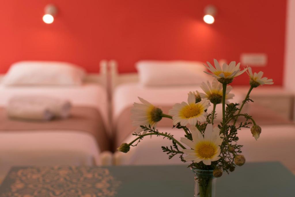 Palaiochora House | Niki Rooms