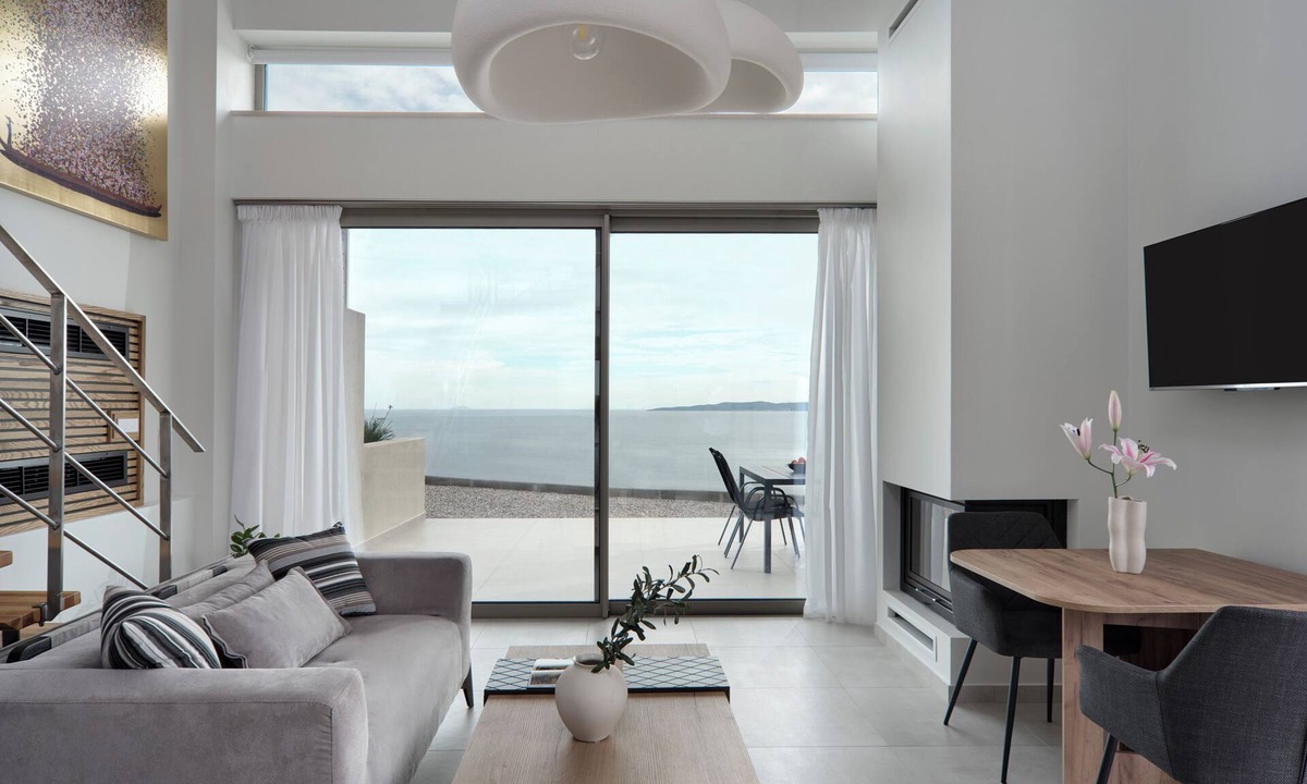 Salamis Apartment | NISIS II – Urban Loft Surrounded by Nature