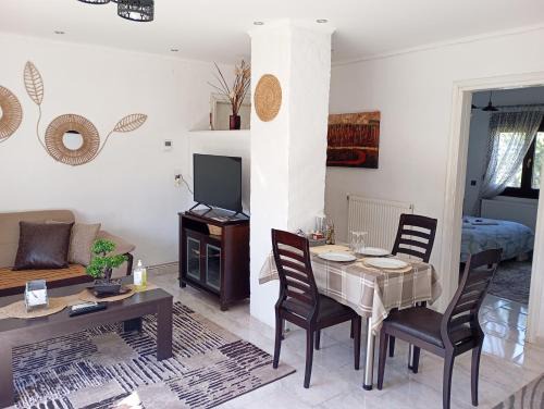 Krepeni House | Oasis Cottage