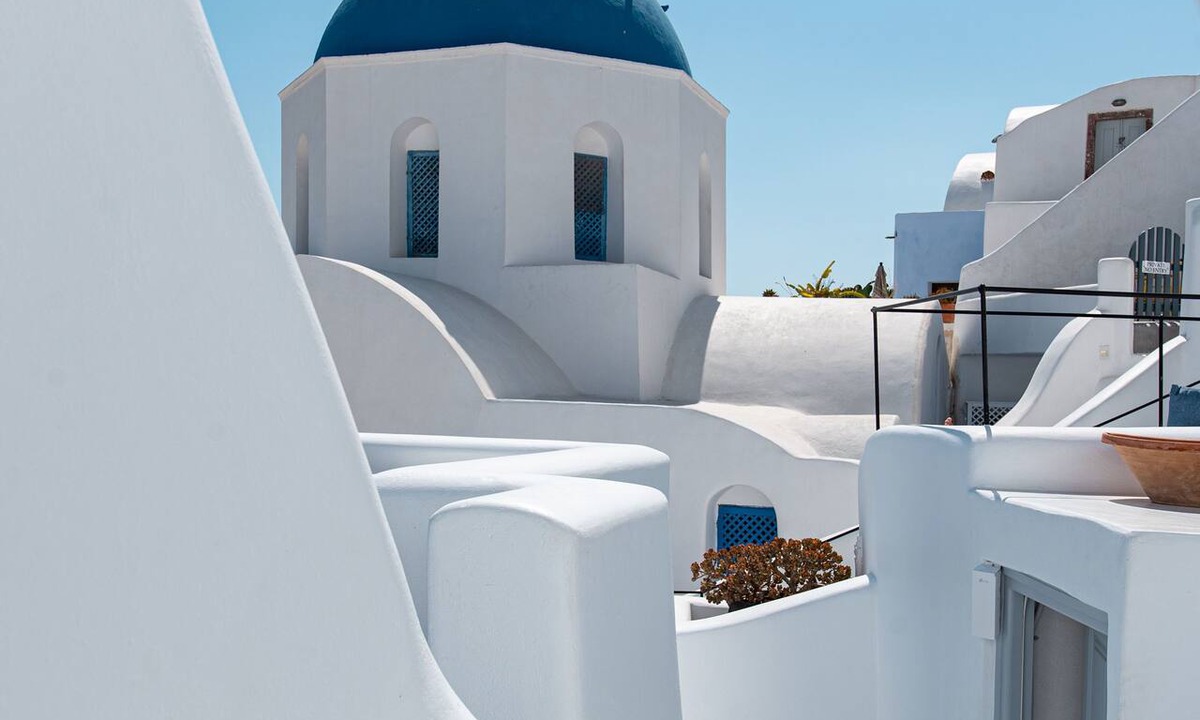 Oia Hotel | Oia Spirit Studios by Mary D Nomikou