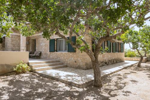Aegina Town House | Oikia Ouranou