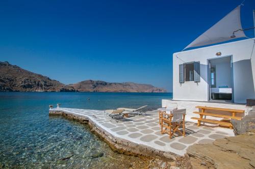 Symi House | On The Rocks