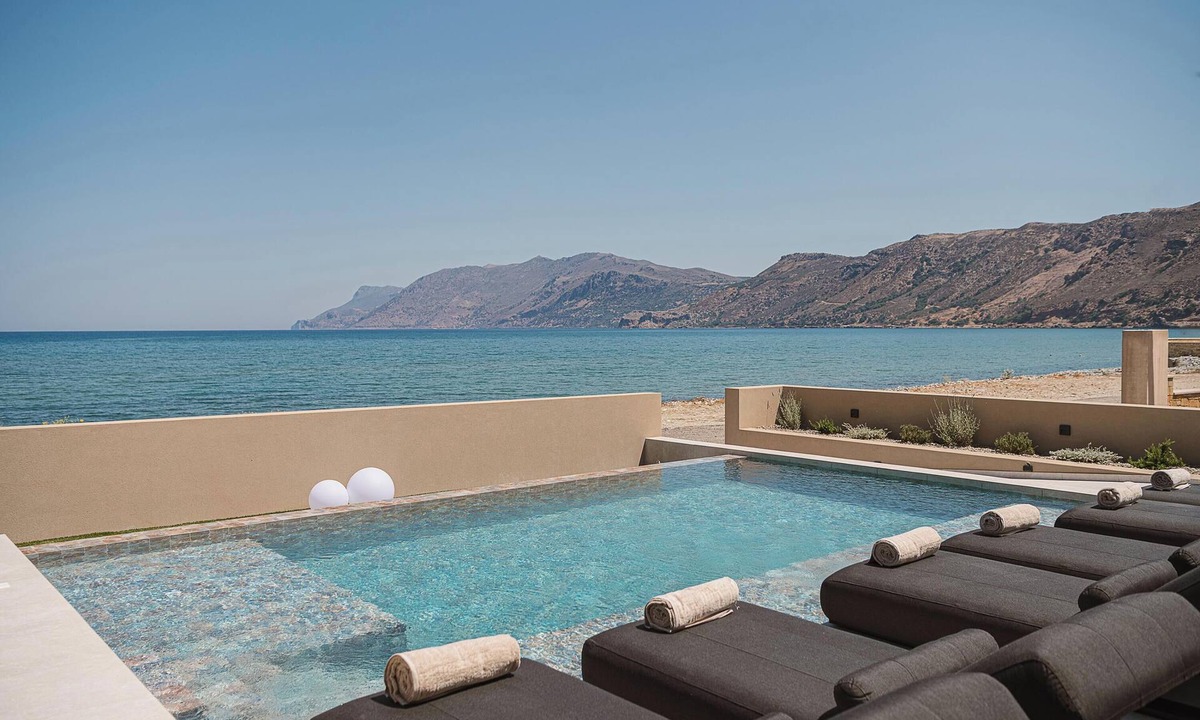 Nopigia Villa | Onora Villa, Steps from the Sea by etouri
