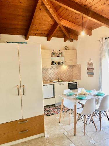 Patras Apartment | Patra Studio B4