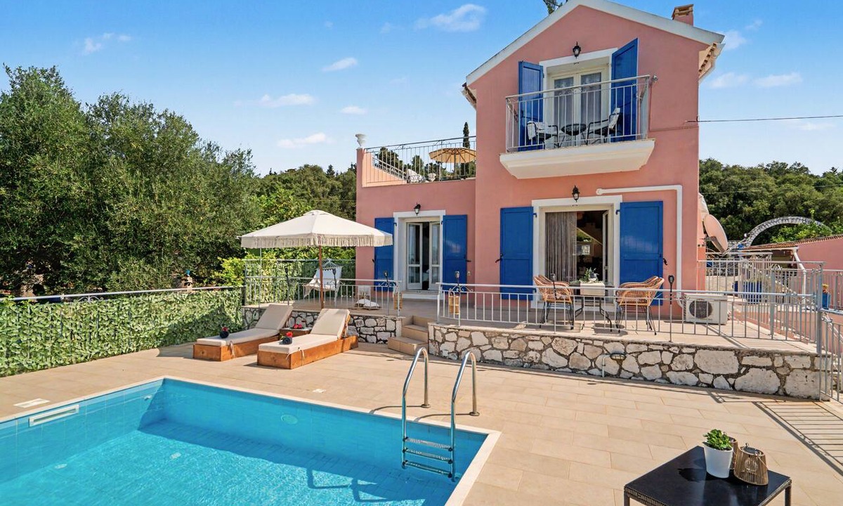 Fiskardo Villa | Peaceful countryside location with authentic village charm