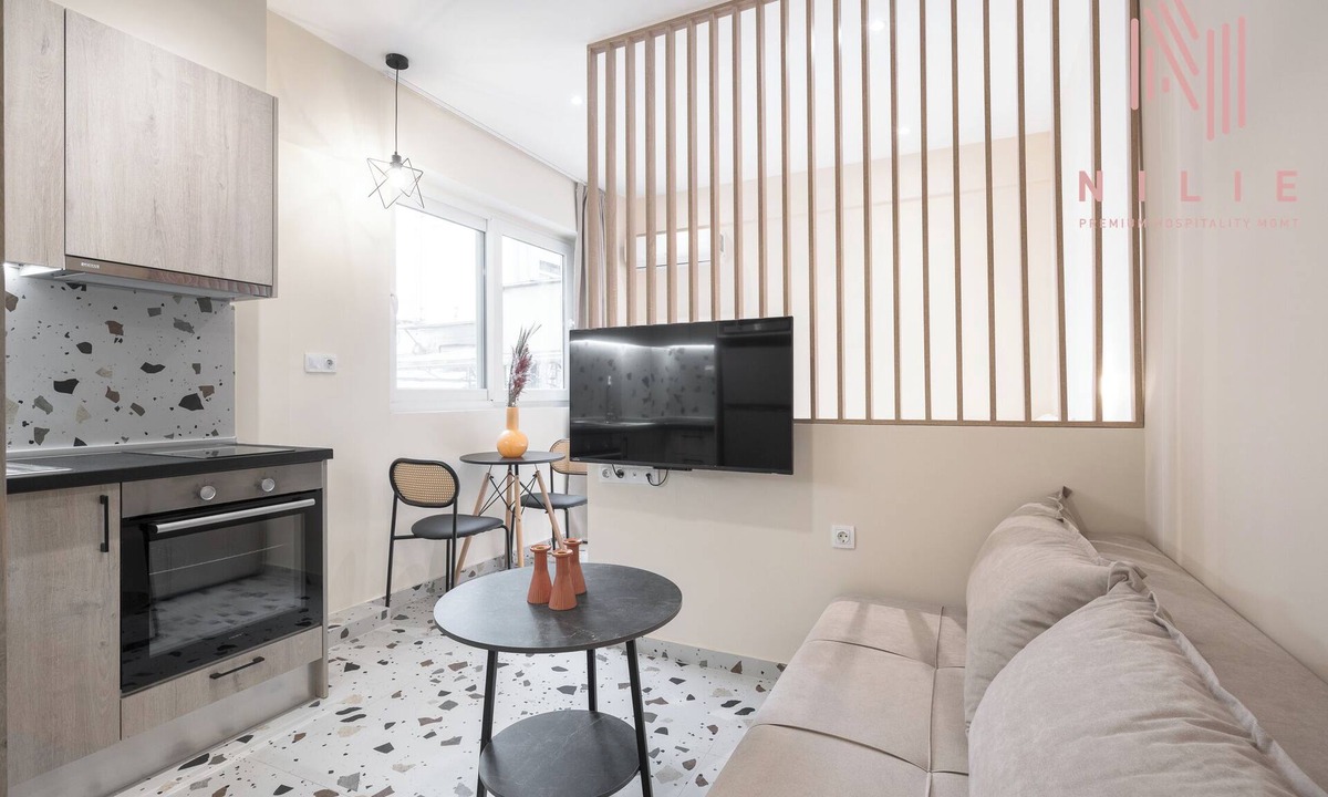 Vardaris Apartment | Phedra Studios Nilie Hospitality MGMT