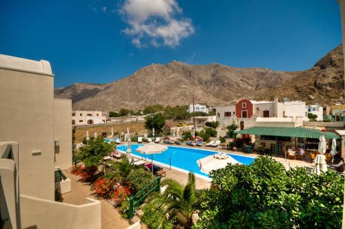 Perissa Apartment | Phevos Villa