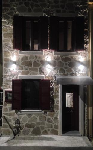Lesvos Apartment | Pierres Blanches Center