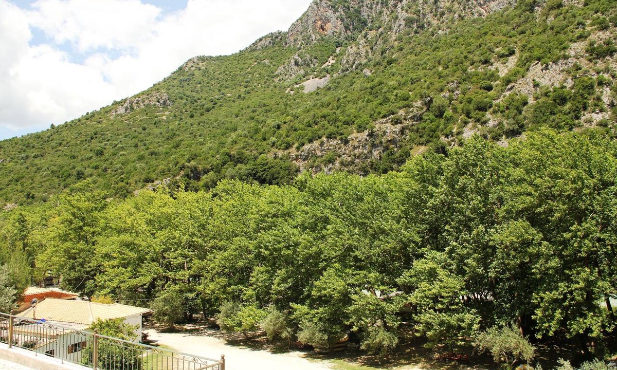 Vouvopotamos Hotel | Piges Hotel at Acheron Springs
