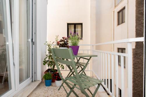 Pasalimani Apartment | Piraeus Passalimani Central up to 5 , near Metro