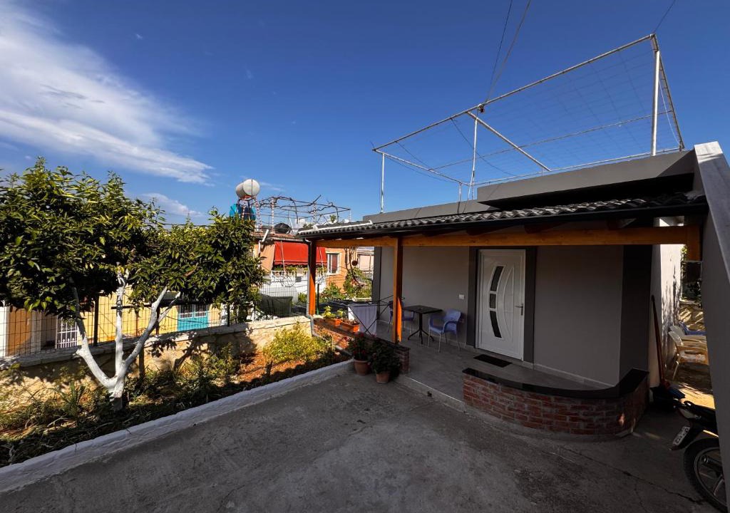 Sarande Apartment | Piro's Home