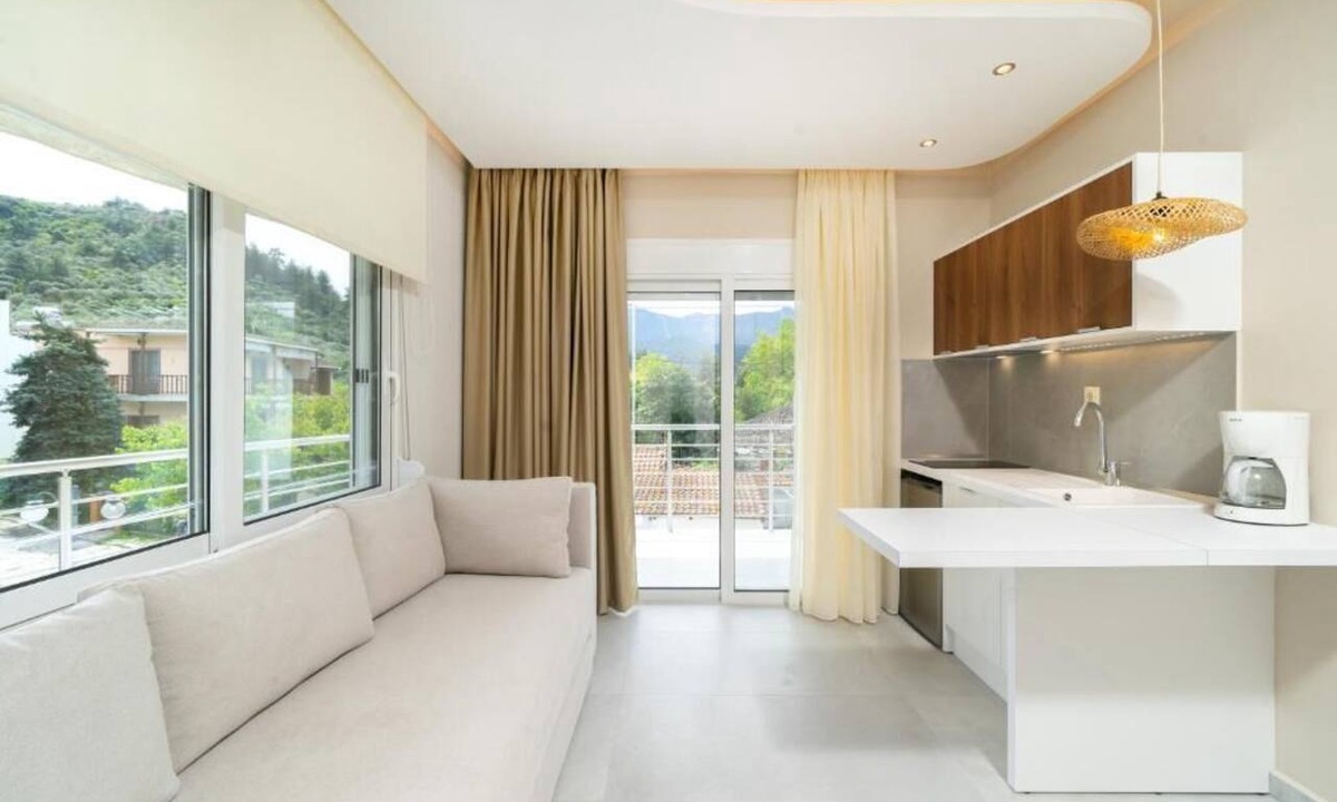 Thasos Town Apartment | Port Oasis