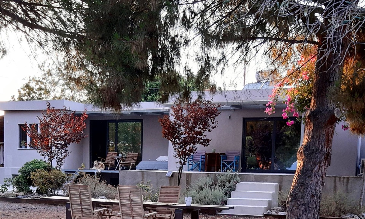 Agii Theodori Apartment | Private Beachfront Studio - 4-Acre Eco-Estate near Corinth Canal
