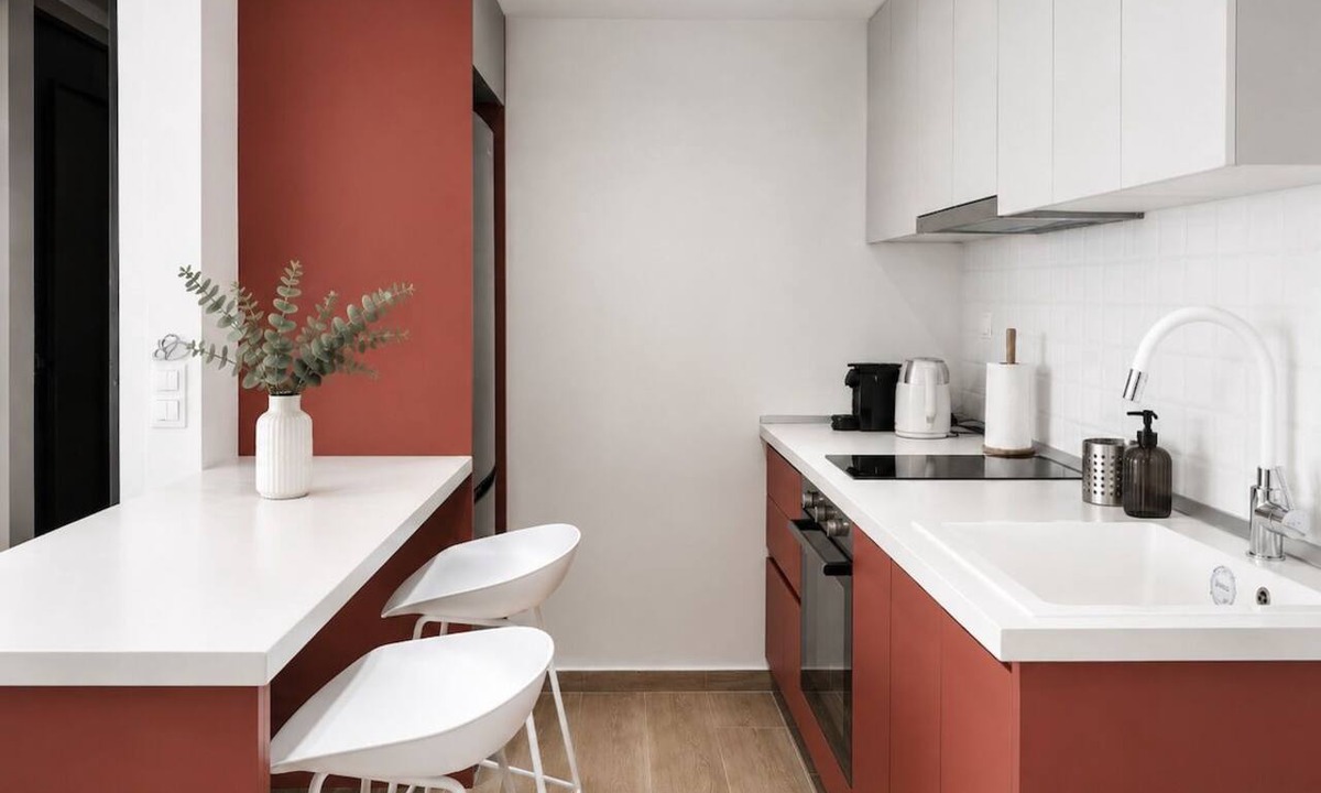 Vardaris Apartment | Quiet City Studio w/Kitchen near Ladadika