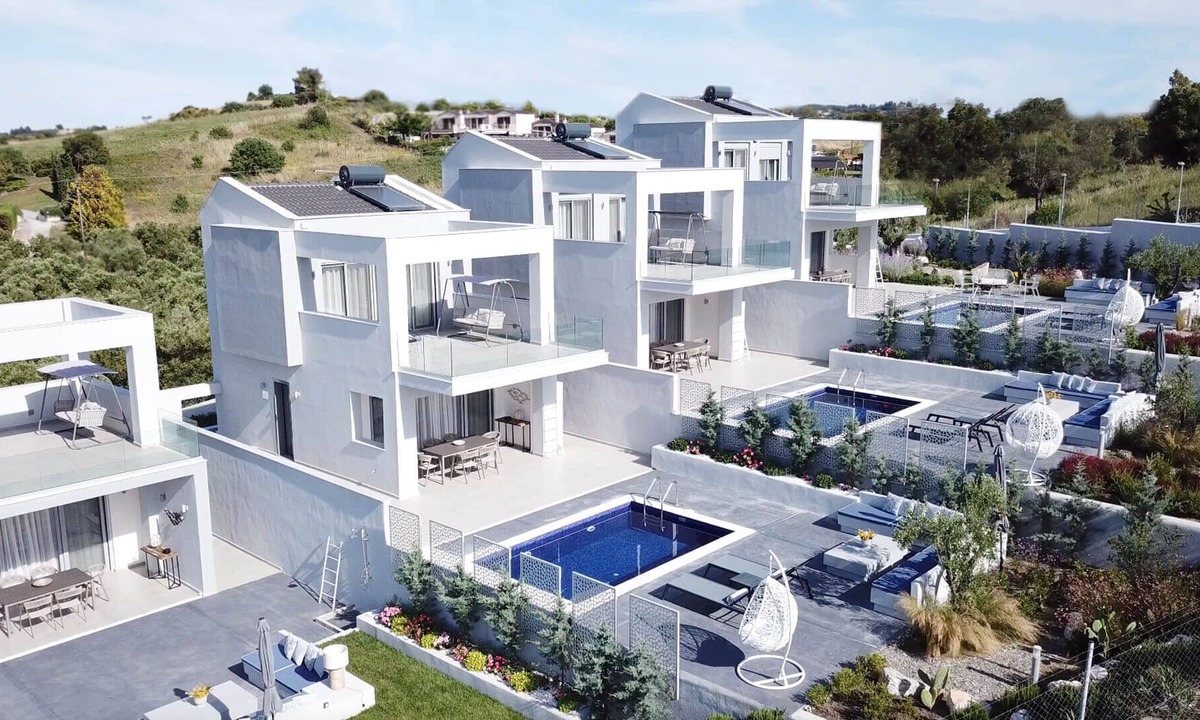 Kassandra Villa | R 1031 Glorious 3 Bedrooms Villa with Private Pool, Sea View.