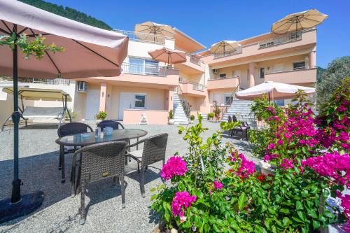 Chrisi Ammoudia Apartment | Rani Apartments