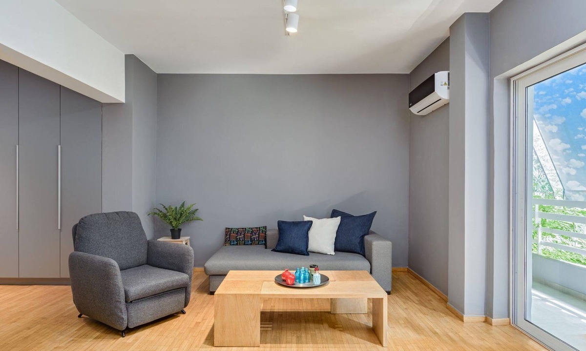 Koukaki Villa | Remarkable Athens Apartment | 1 Bedroom | Apartment Koukei | Balcony | Koukaki.