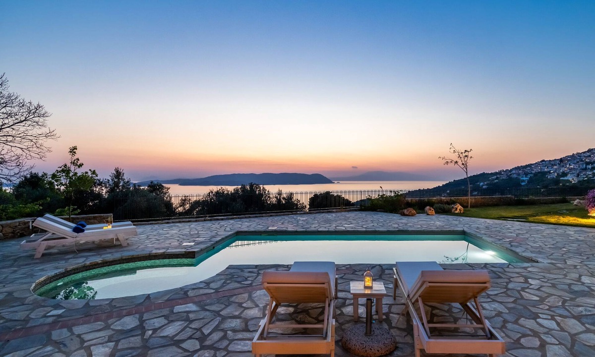 Glossa Villa | Rodon Luxury Villas "Aria"